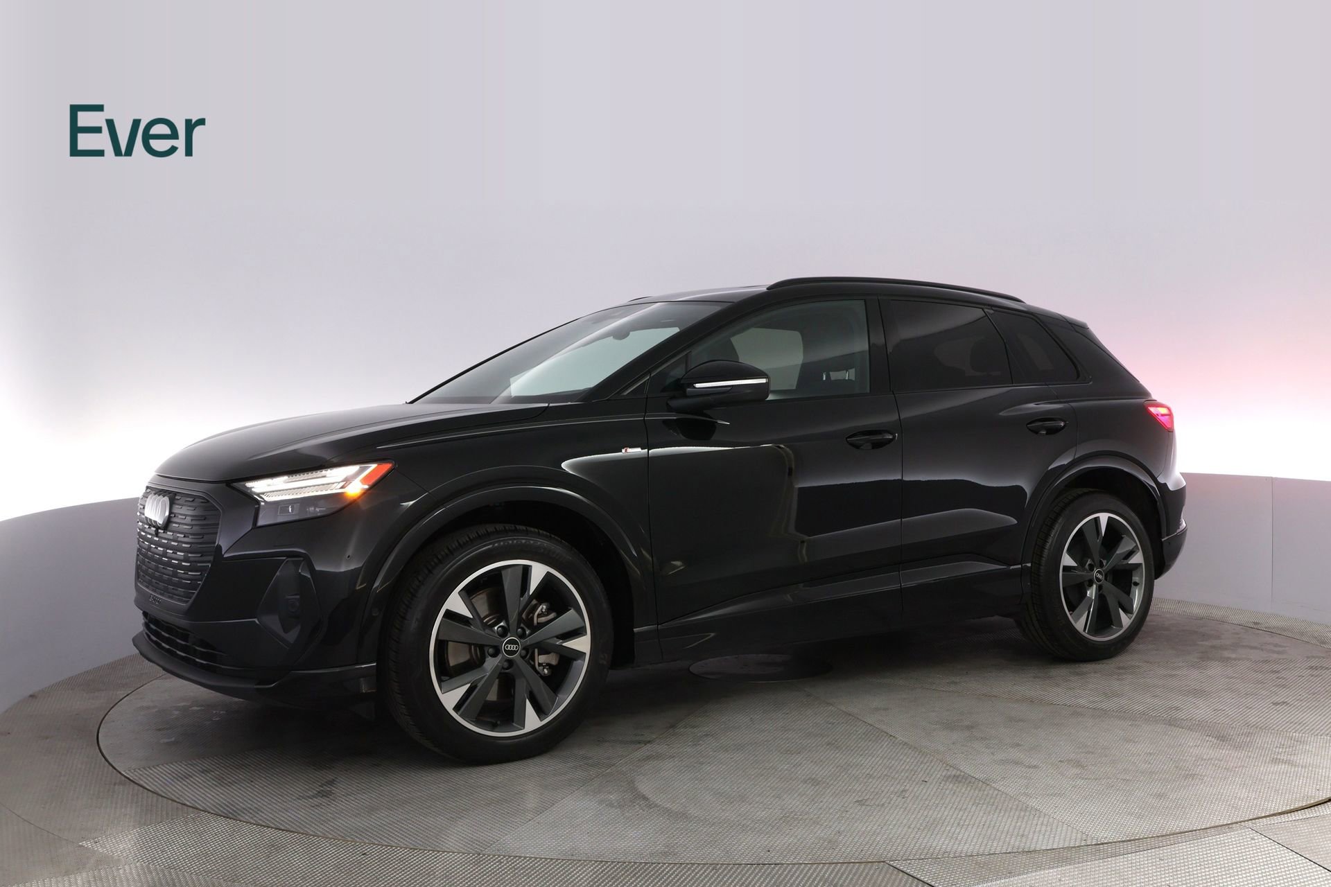 Used 2023 Audi Q4 e-tron Prestige w/ Black Optic Package image 18
