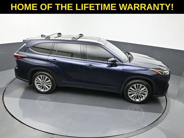 Used 2025 Toyota Highlander Platinum AWD/4WD image 58