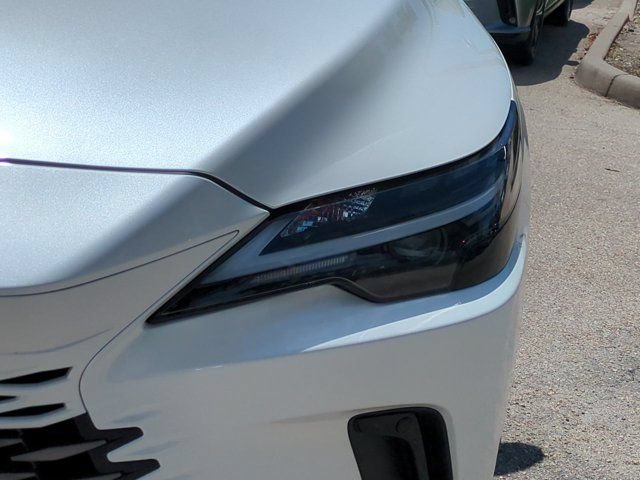 Certified 2026 Lexus RX 350 Premium Plus w/ Accessory Package (Z1) FWD image 10