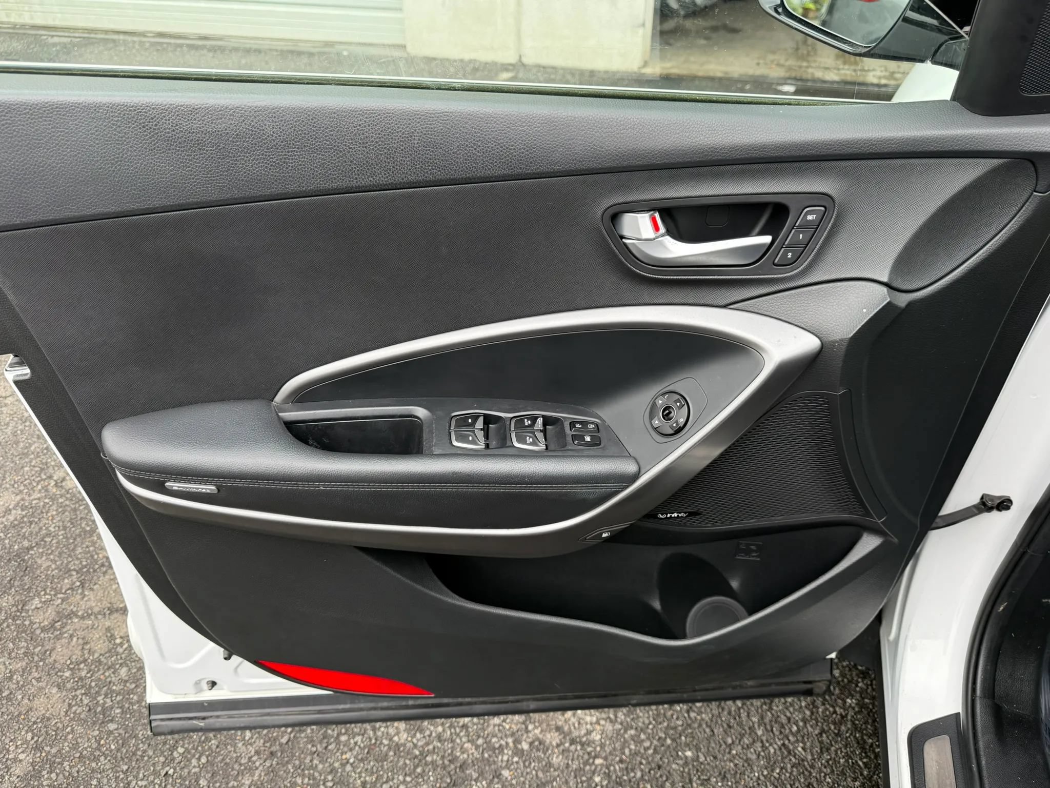 Used 2018 Hyundai Santa Fe Sport FWD image 17