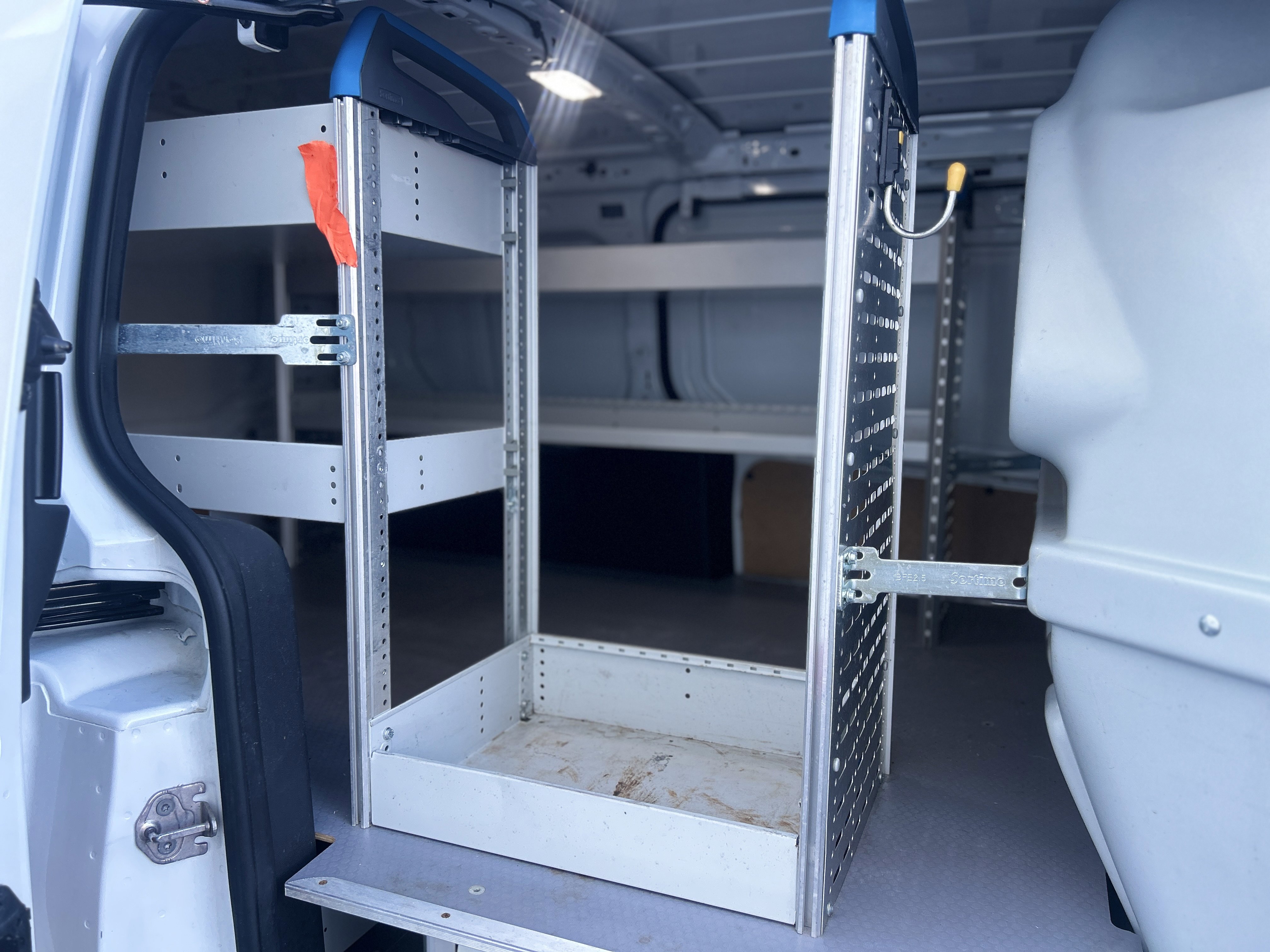 Used 2015 Ford Transit Connect XL FWD image 19