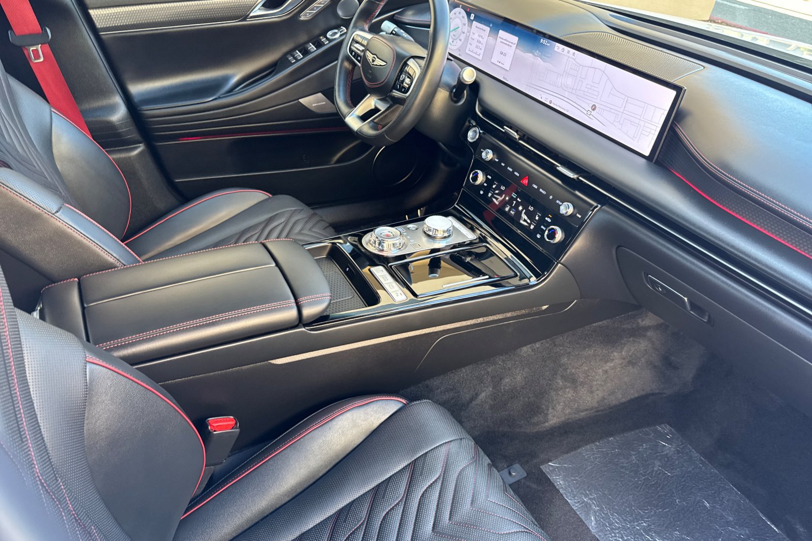 Used 2025 Genesis G80 3.5T Sport AWD/4WD image 17