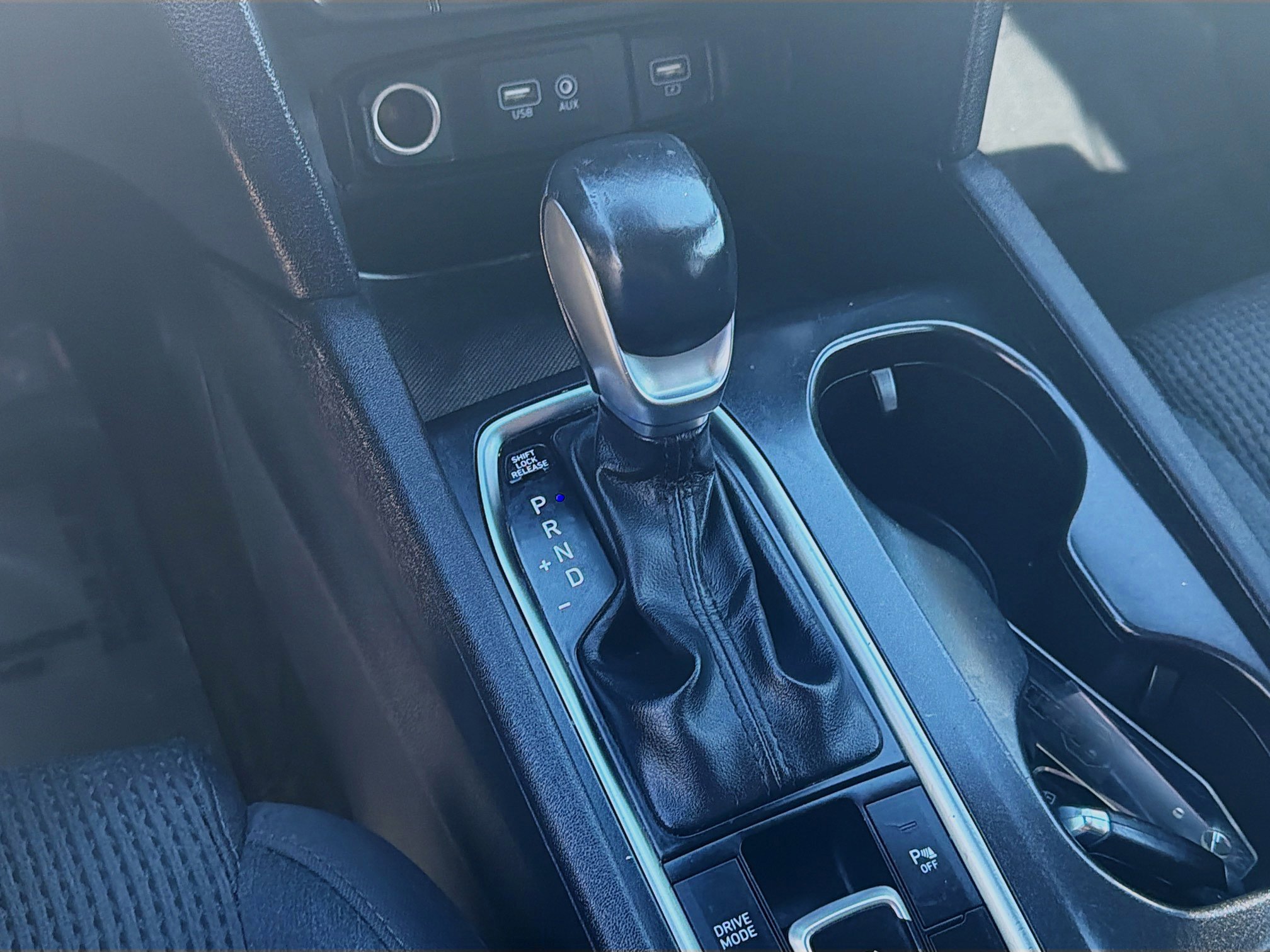 Used 2019 Hyundai Santa Fe SEL image 13