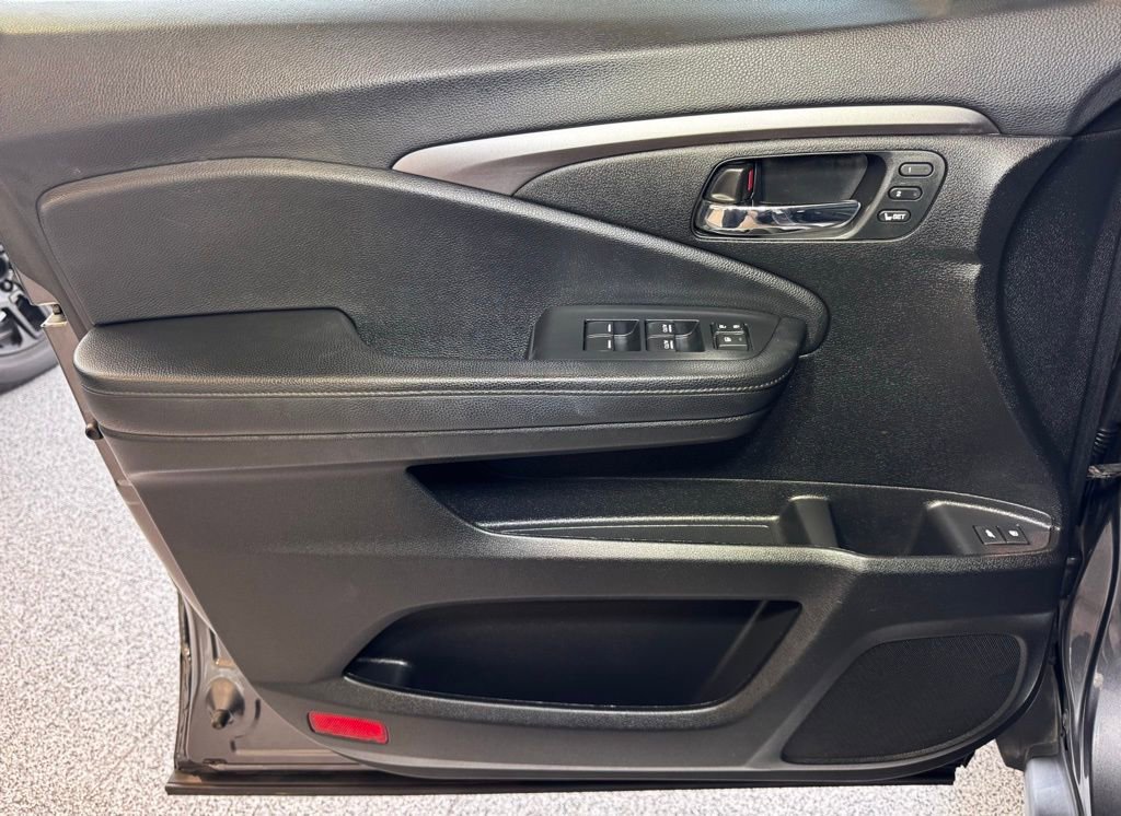 Used 2021 Honda Pilot Special Edition image 19