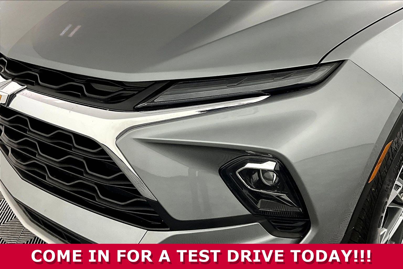 Used 2024 Chevrolet Blazer LT w/ Convenience Package FWD image 28