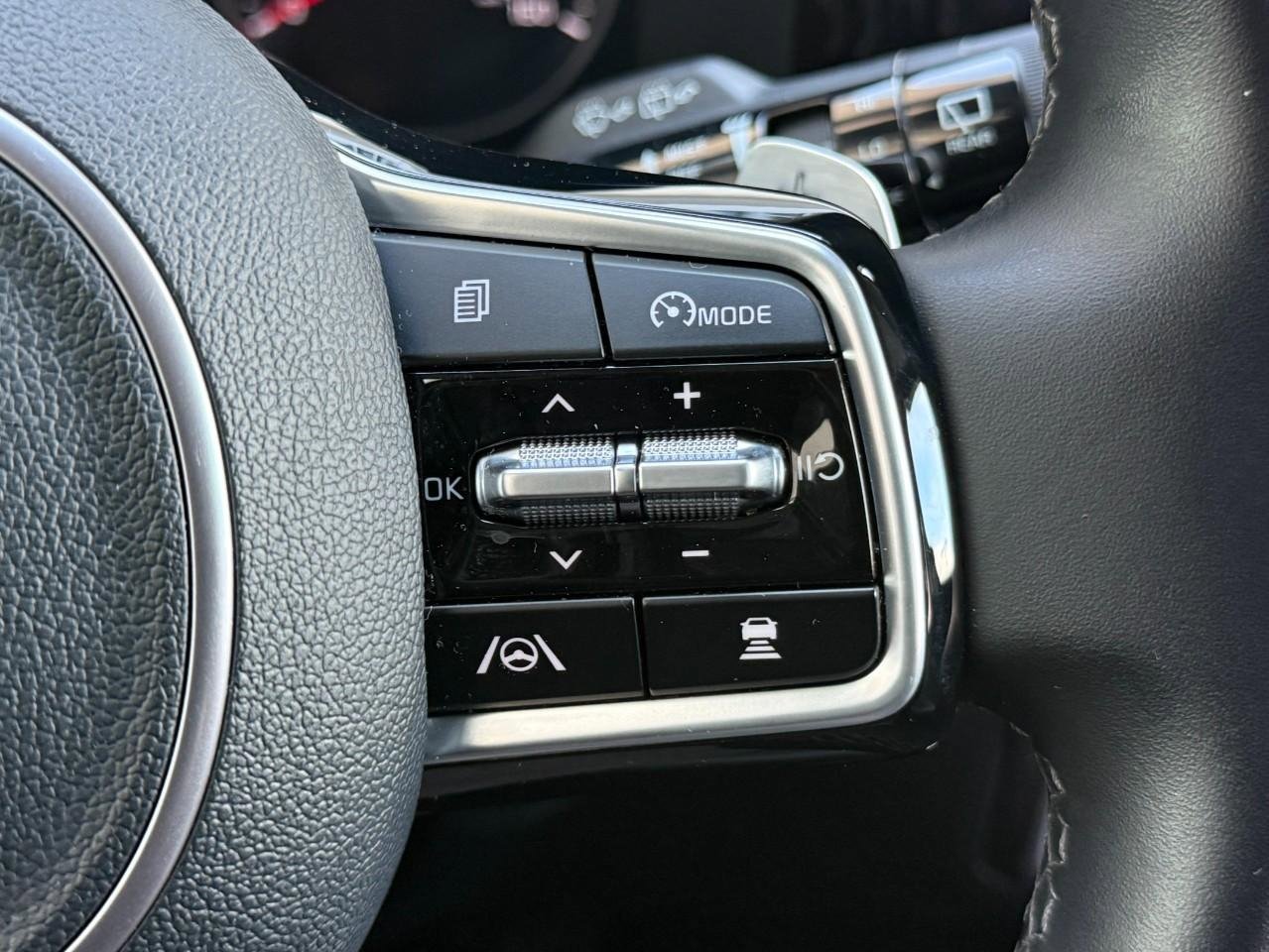 Used 2024 Kia Sorento EX image 35