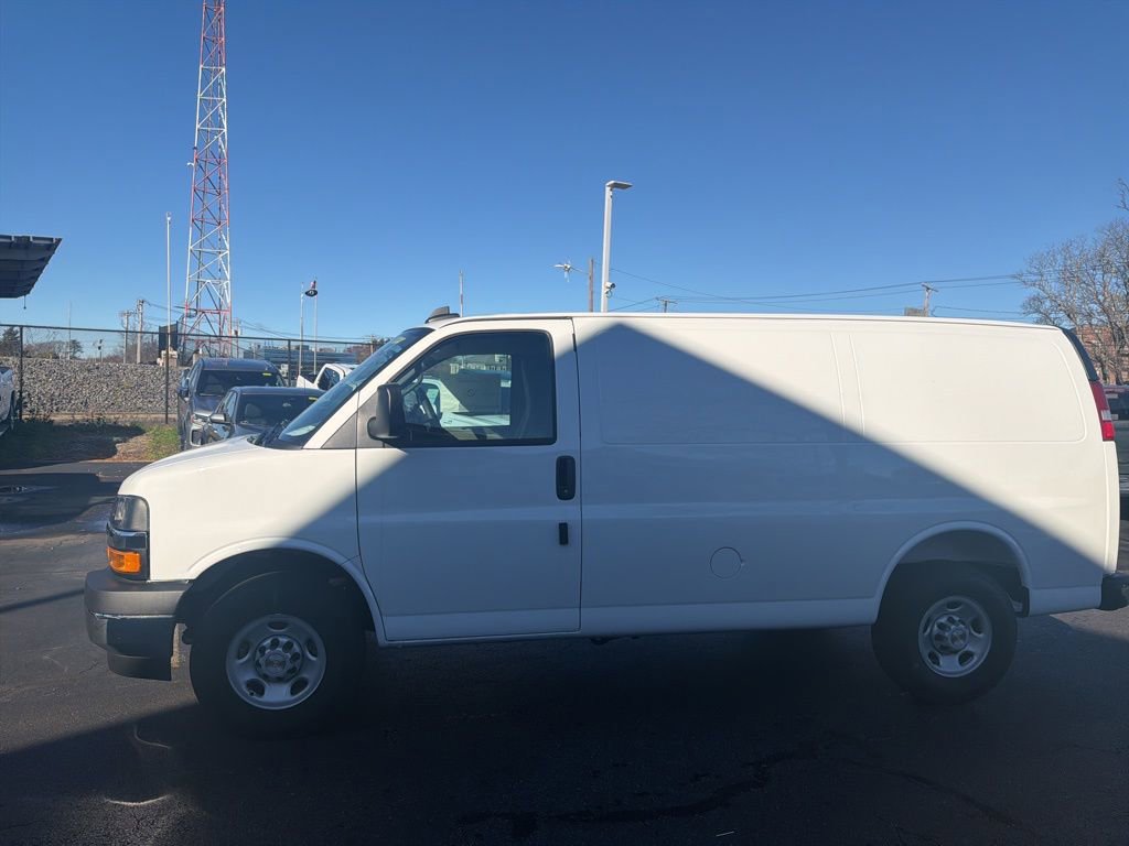 New 2025 Chevrolet Express 2500 Work Van w/ Driver Convenience Package image 3