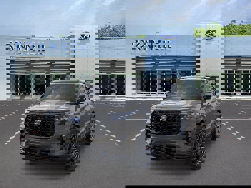 New 2026 Ford Explorer ST-Line w/ ST-Line Street Pack image 2