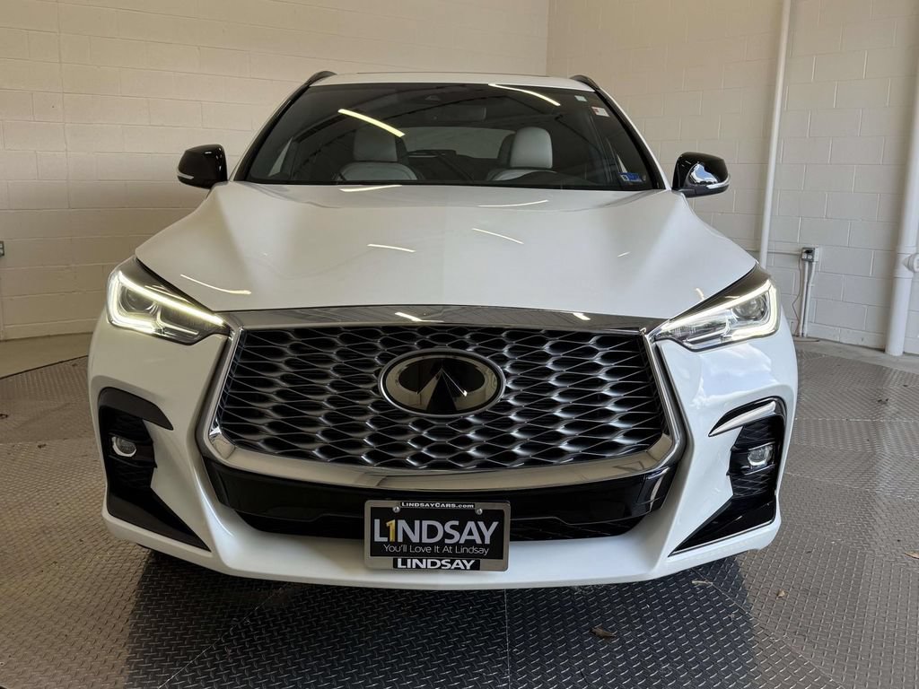 Used 2025 INFINITI QX55 Luxe w/ Cargo Package AWD/4WD image 8