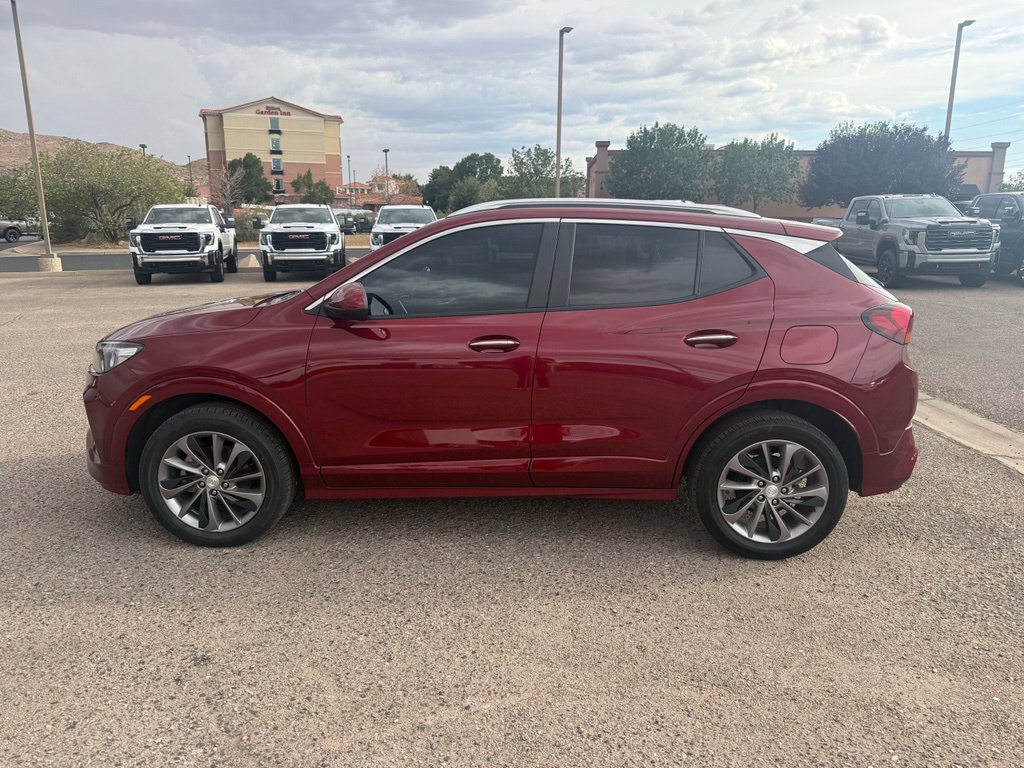 Used 2023 Buick Encore GX Select w/ Experience Buick Package AWD/4WD image 8
