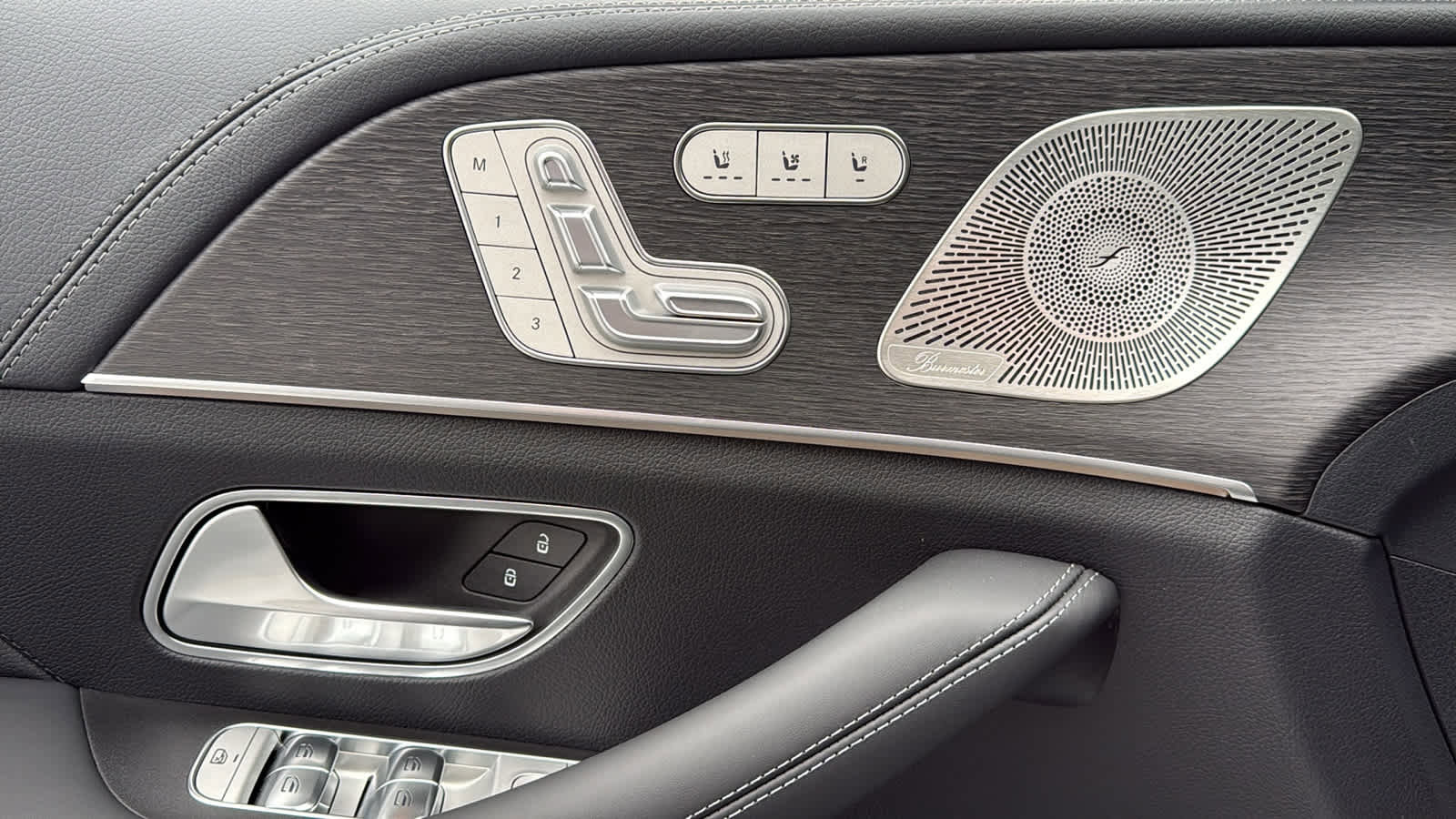 New 2026 Mercedes-Benz GLE 53 AMG 4MATIC Coupe image 17