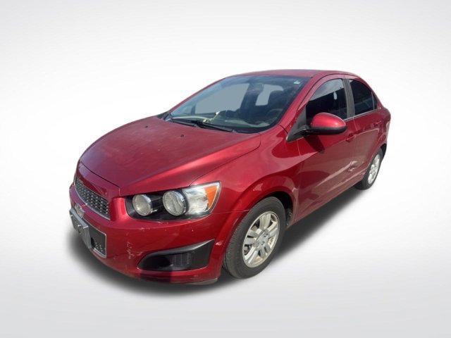 Used 2016 Chevrolet Sonic LT FWD image 2