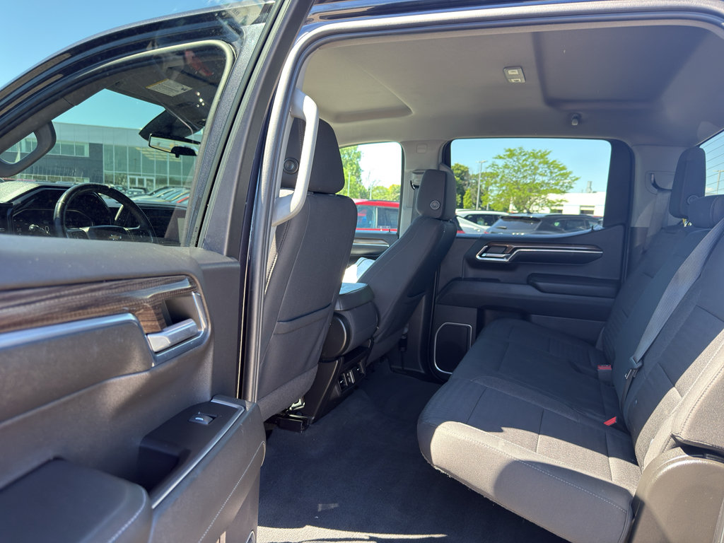 Certified 2022 Chevrolet Silverado 1500 LT AWD/4WD image 30