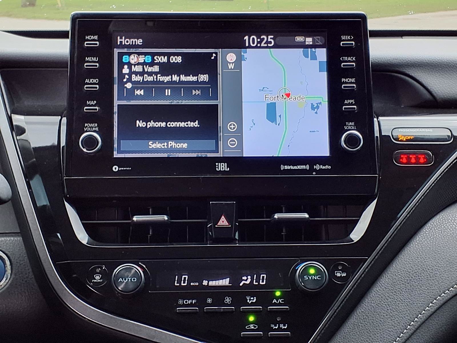 Used 2023 Toyota Camry XSE w/ Navigation Package FWD image 8