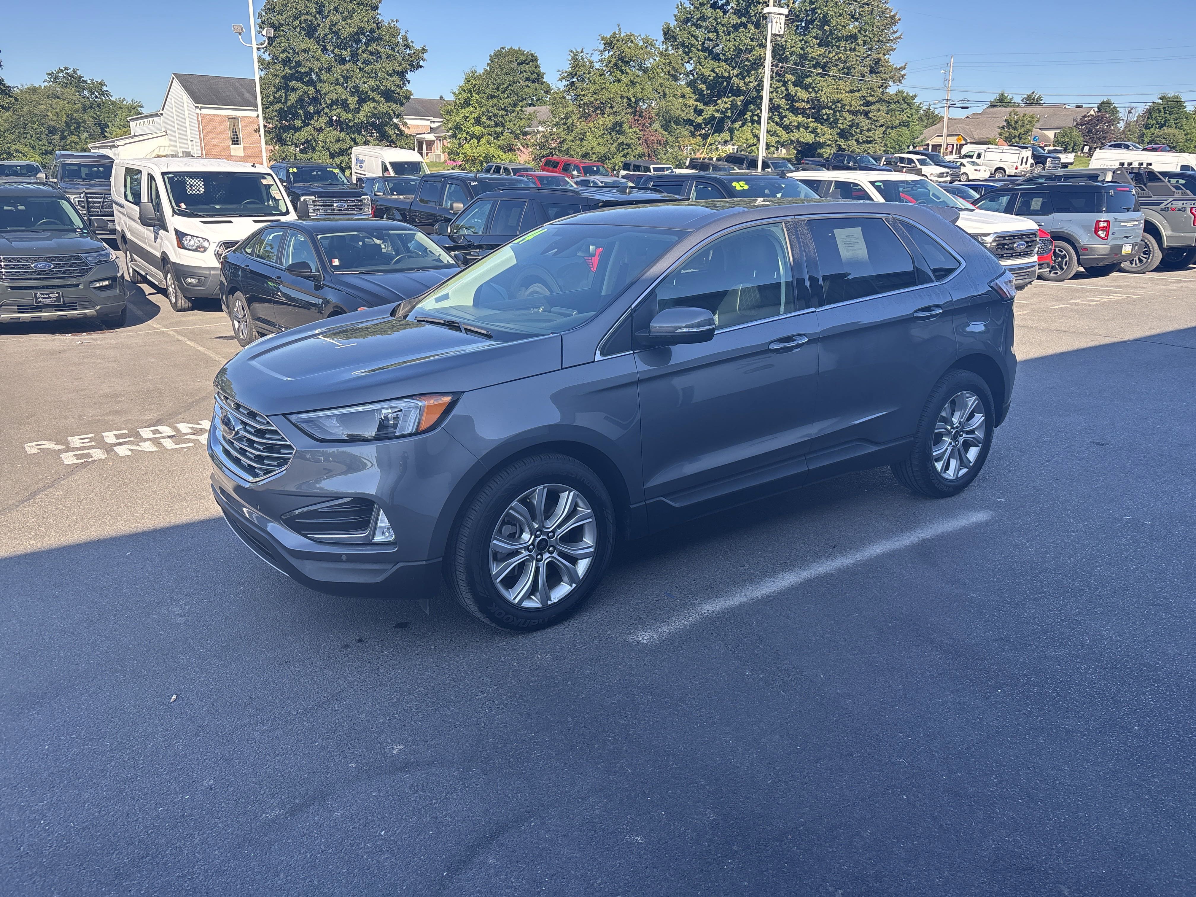 Used 2024 Ford Edge Titanium image 8