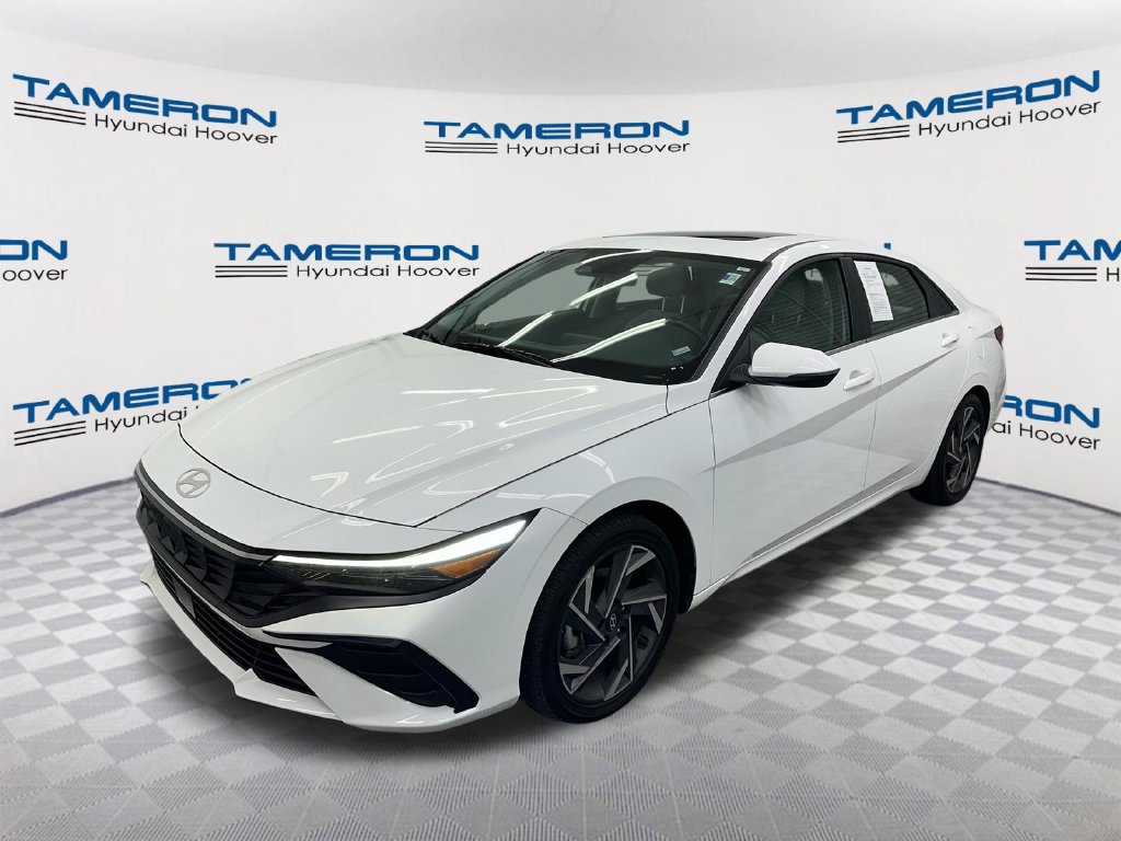 Used 2025 Hyundai Elantra Limited