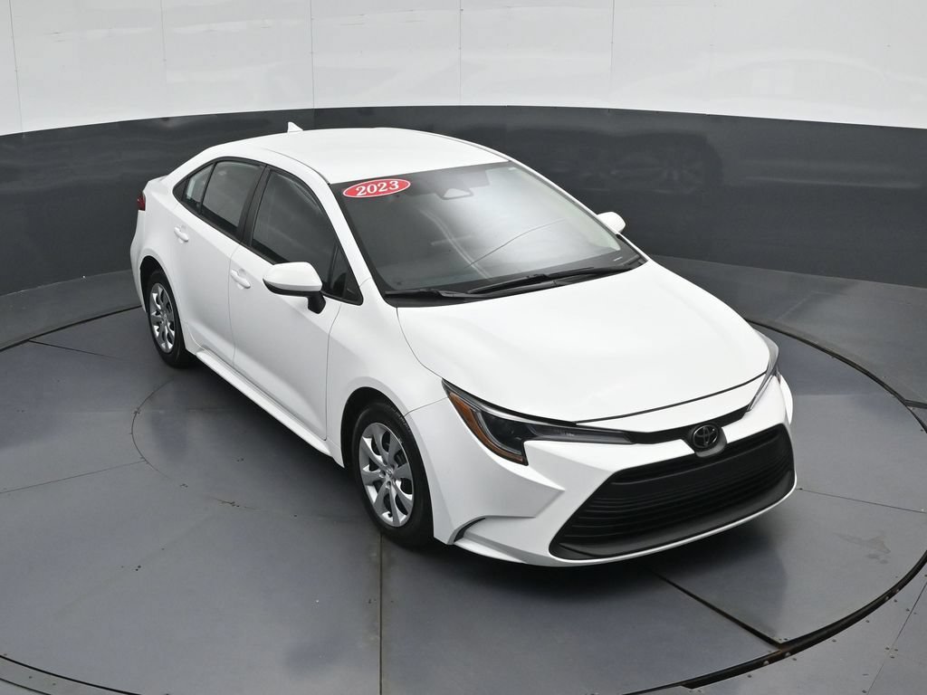 Used 2023 Toyota Corolla LE FWD image 44