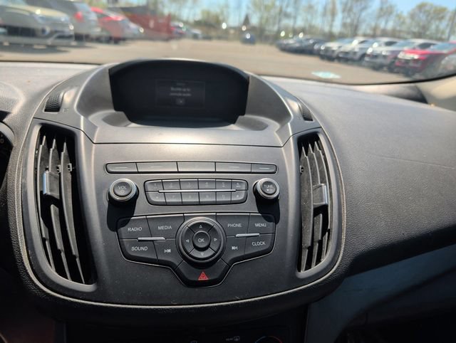 Used 2019 Ford Escape S FWD image 16