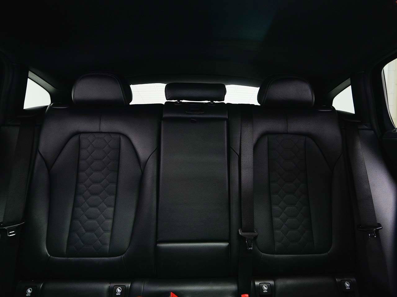 Used 2020 BMW X4 M w/ Executive Package image 9