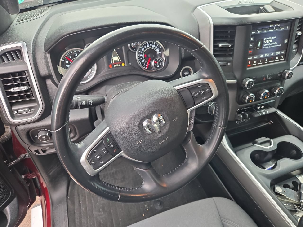 Used 2021 RAM 1500 Big Horn RWD image 10