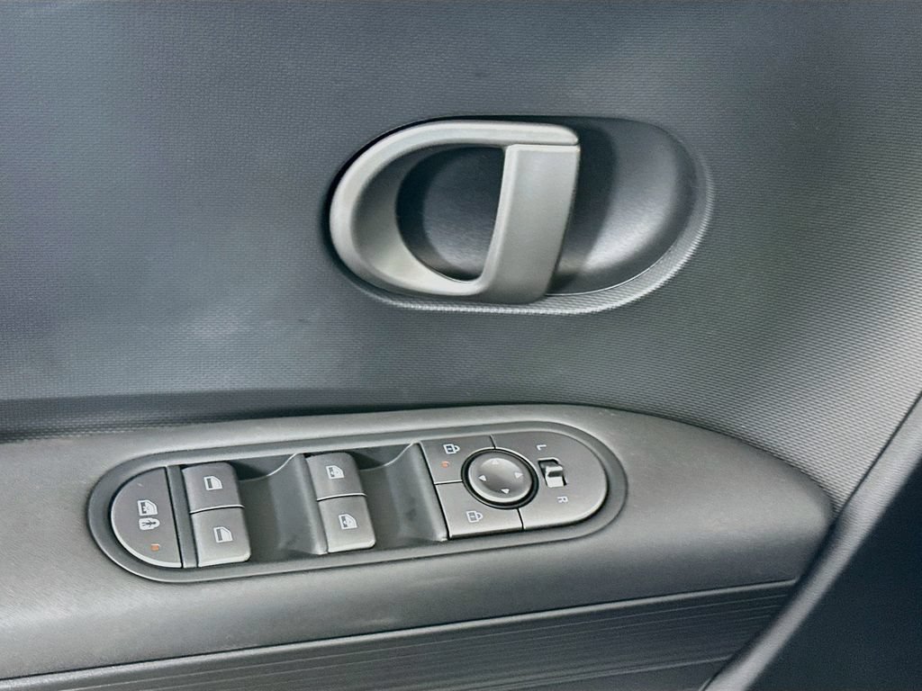 New 2027 Hyundai Ioniq 5 SEL RWD image 19