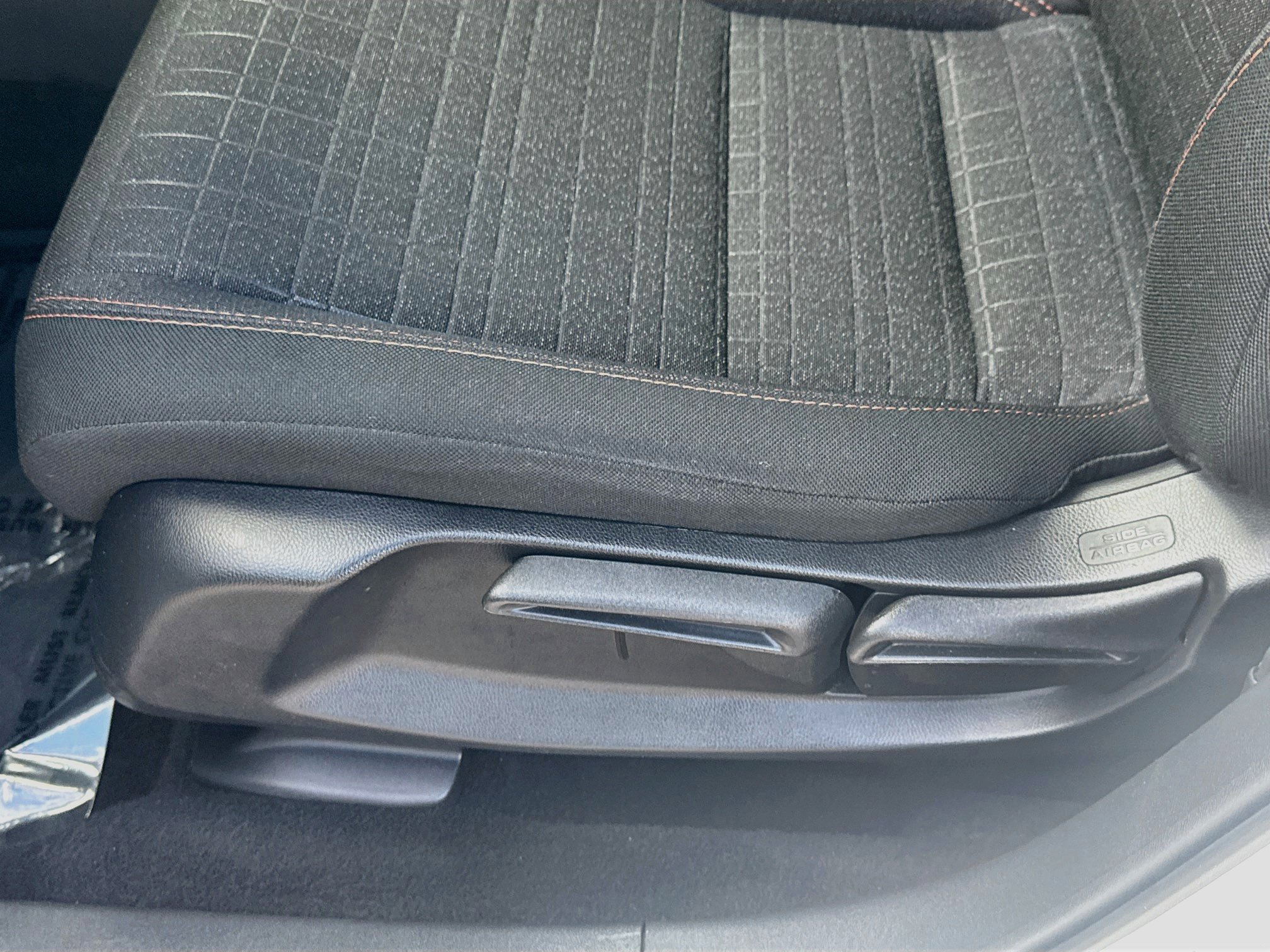 Certified 2026 Honda HR-V Sport image 17