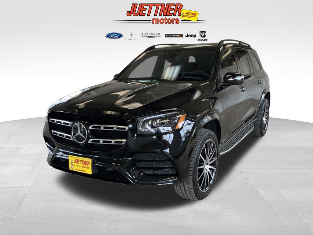 Used 2022 Mercedes-Benz GLS 450 4MATIC image 3