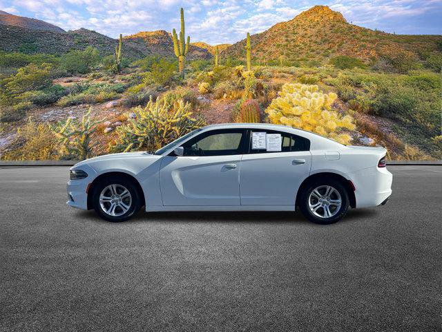 Used 2022 Dodge Charger SXT image 8
