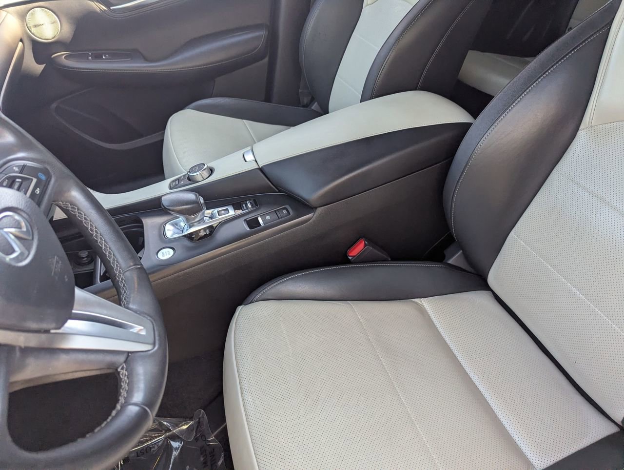 Certified 2023 INFINITI QX55 Essential image 20