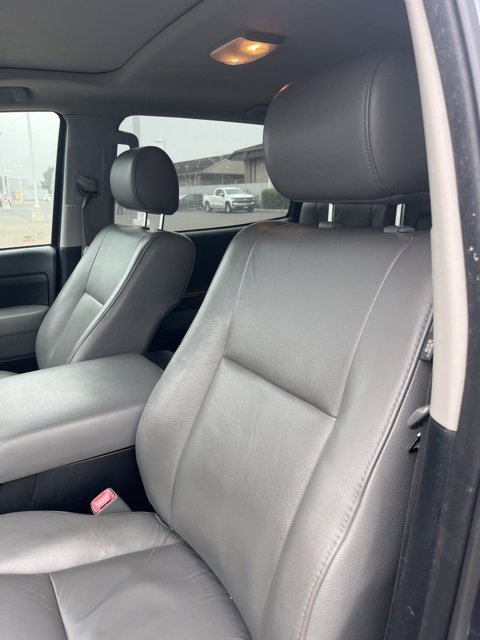 Used 2010 Toyota Tundra Limited image 11