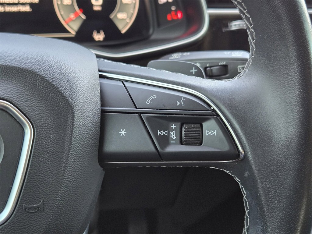 Used 2022 Audi Q8 Premium Plus image 30