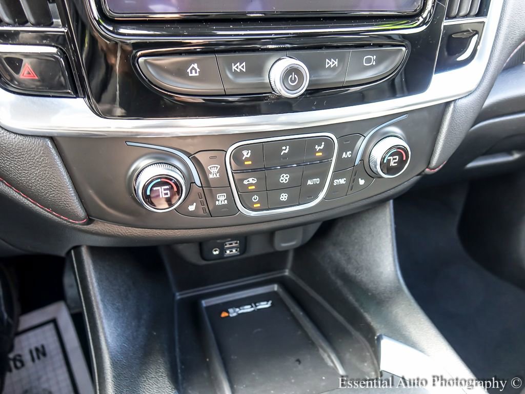 Used 2023 Chevrolet Traverse RS image 29
