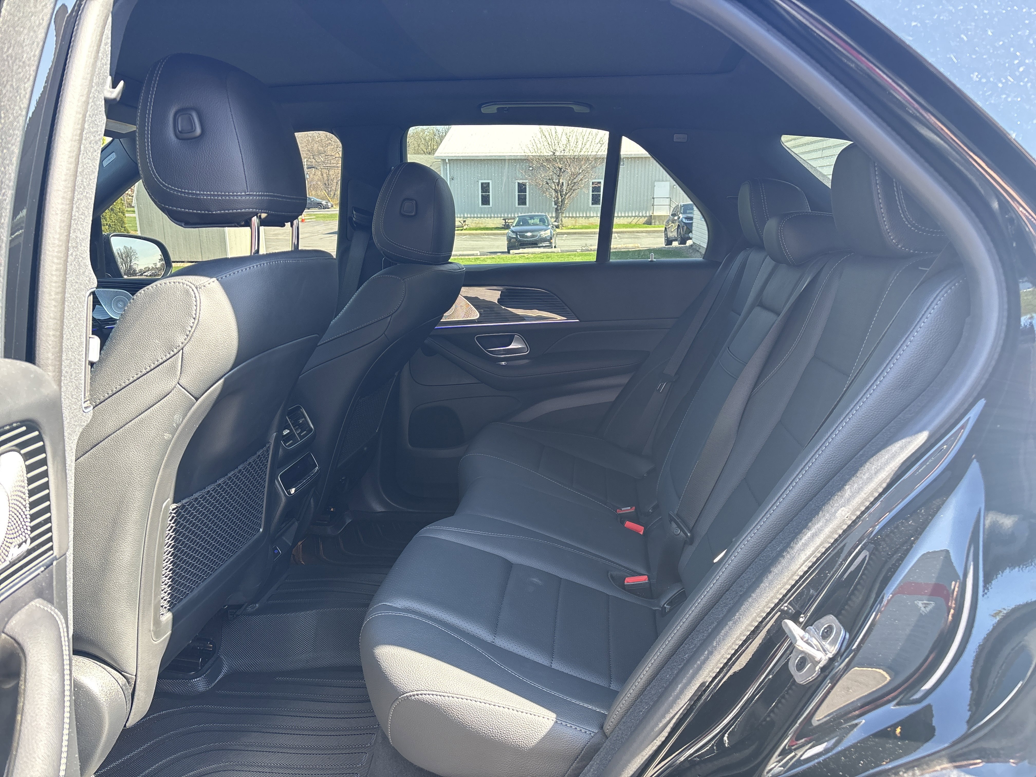 Used 2025 Mercedes-Benz GLE 350 4MATIC image 14