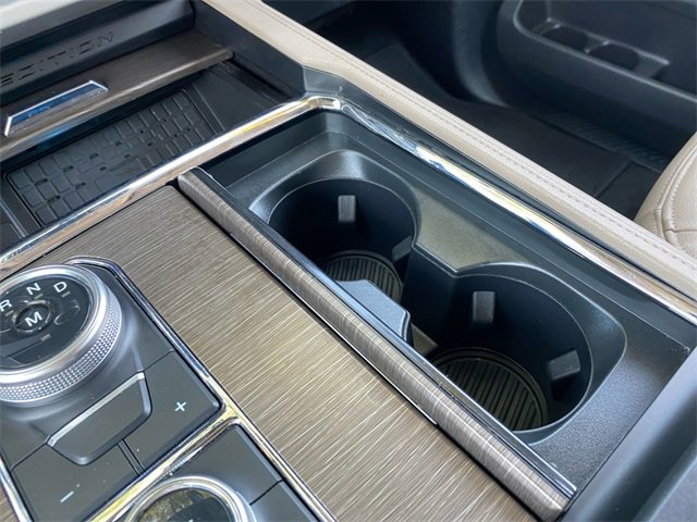 Used 2024 Ford Expedition Max Limited image 19