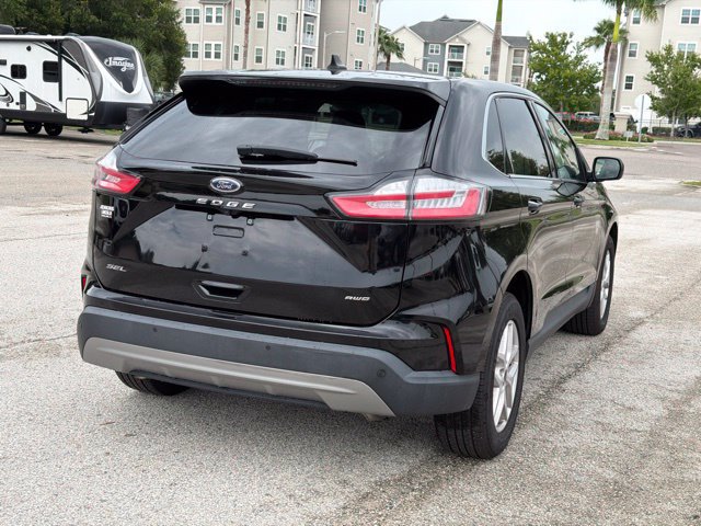 Used 2024 Ford Edge SEL AWD/4WD image 5
