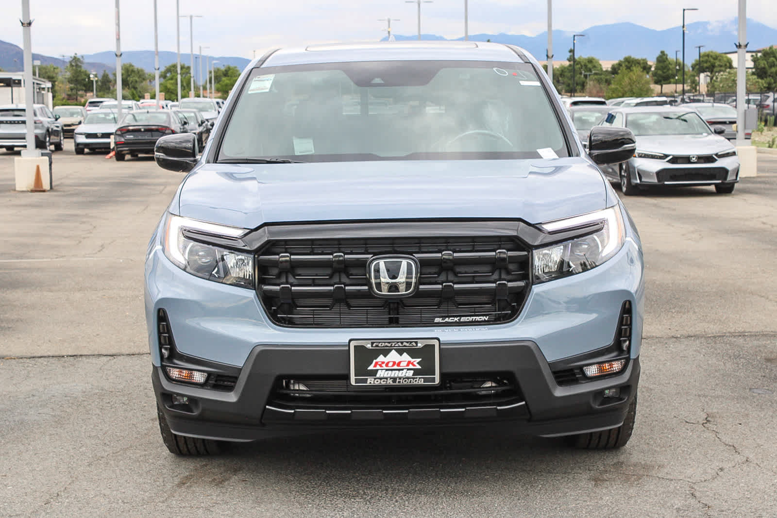 New 2026 Honda Ridgeline Black Edition image 2