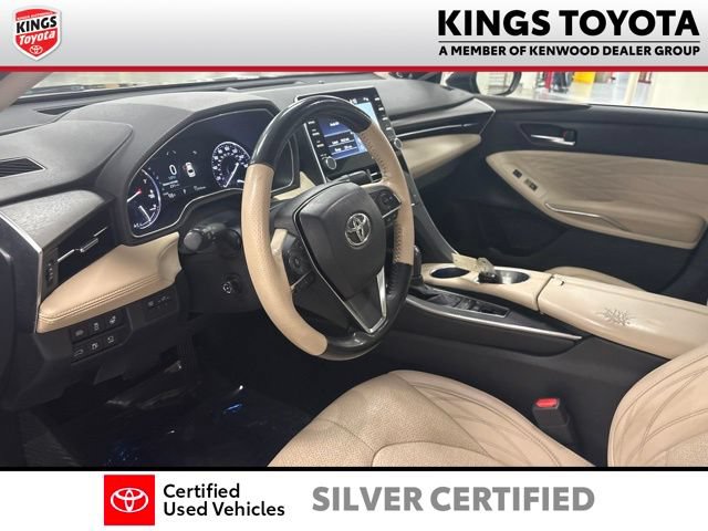Certified 2019 Toyota Avalon Limited w/ Advanced Safety Package FWD image 15