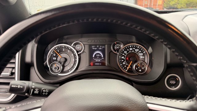 Used 2021 RAM 1500 Big Horn image 25