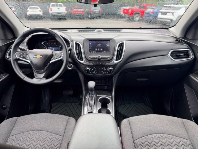 Used 2024 Chevrolet Equinox LT FWD image 21