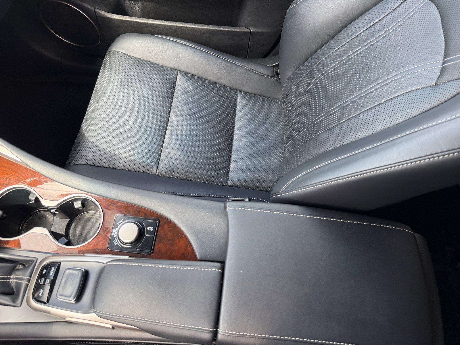 Used 2018 Lexus RX 350 FWD w/ Premium Package image 14