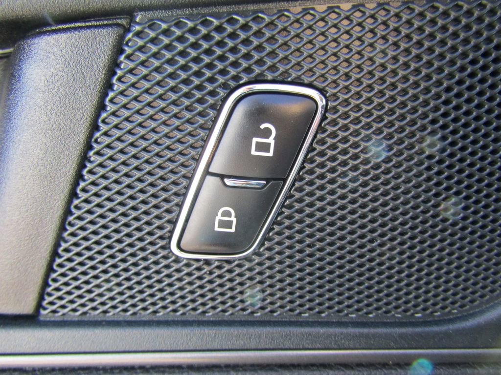 Used 2024 Ford Edge SE AWD/4WD image 25