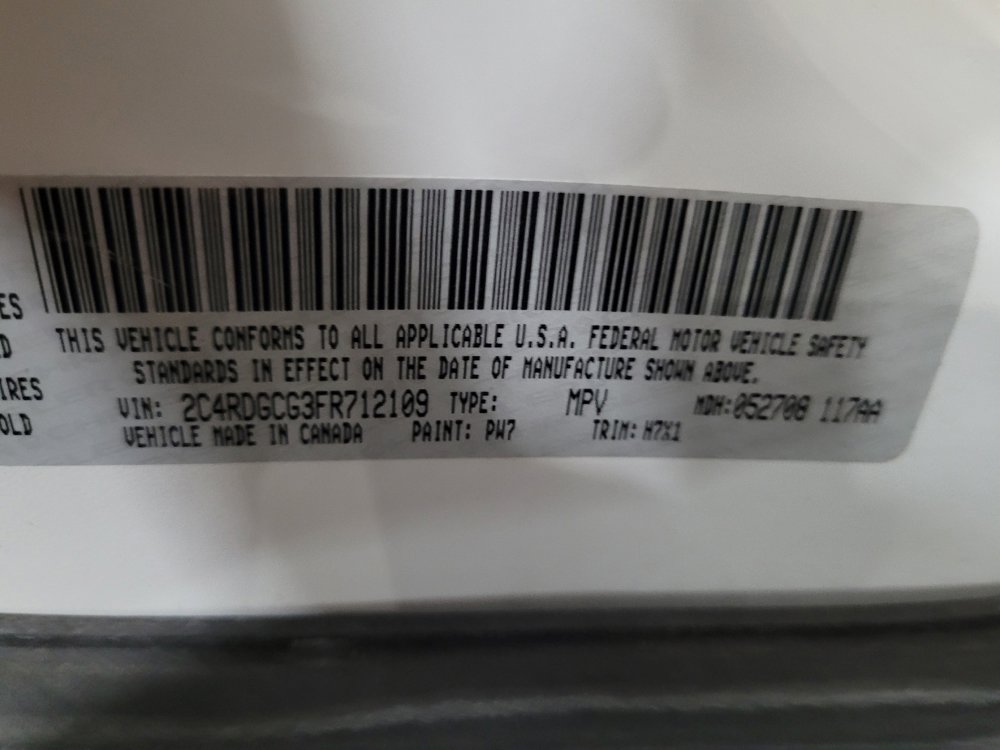 Used 2015 Dodge Grand Caravan SXT w/ Rear Park Assist Package FWD image 33
