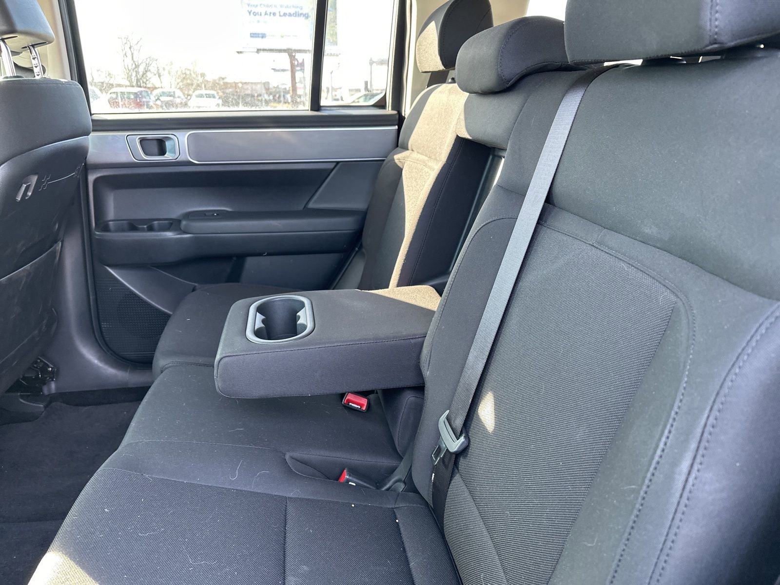 Used 2025 Hyundai Santa Fe SE image 16