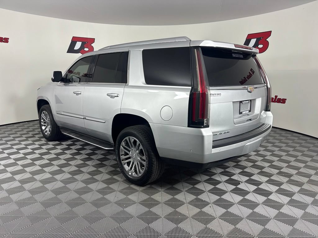 Used 2020 Cadillac Escalade 2WD image 4
