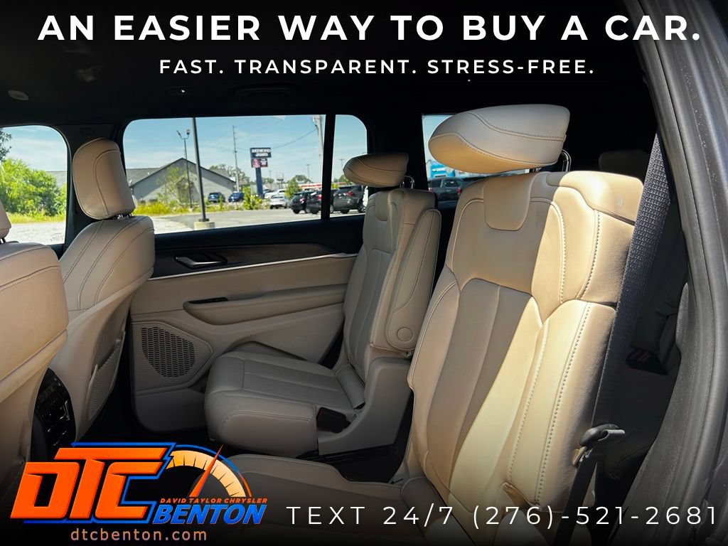 Used 2025 Jeep Grand Cherokee L Limited AWD/4WD image 16