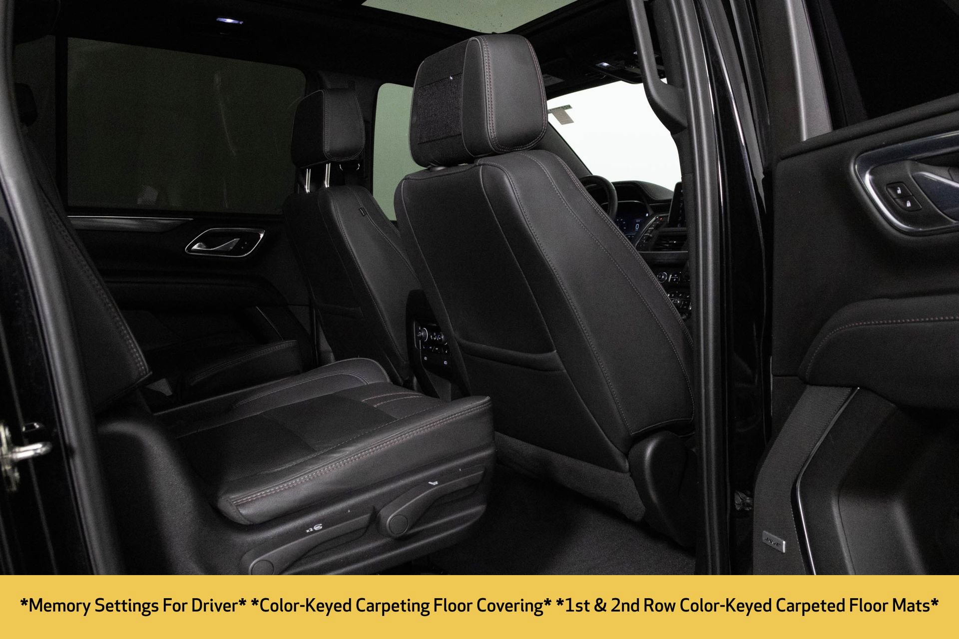 Used 2023 Chevrolet Suburban RST w/ Luxury Package image 41