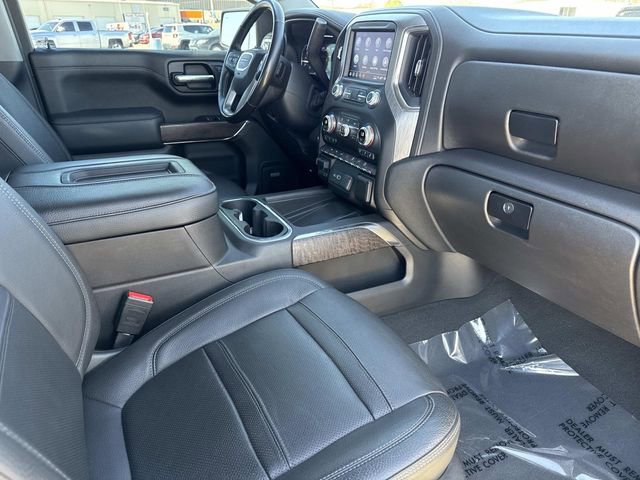 Used 2021 GMC Sierra 1500 Denali w/ Driver Alert Package II AWD/4WD image 19