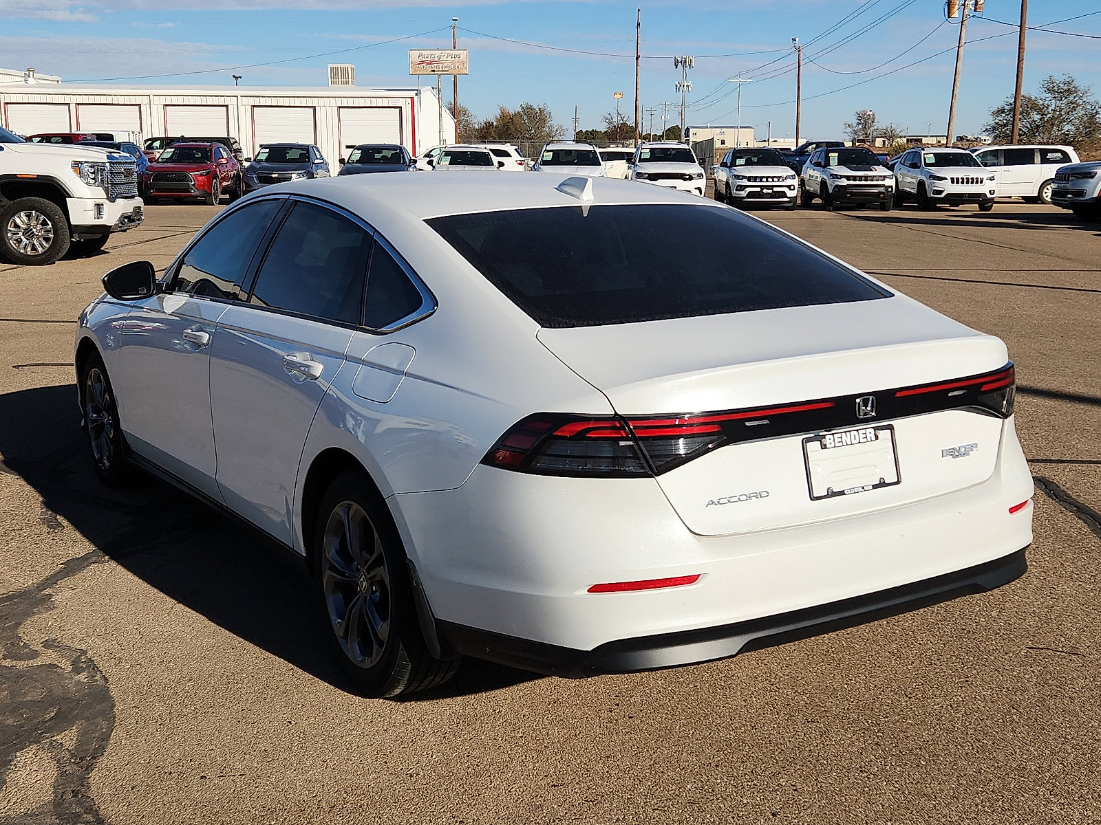 Used 2023 Honda Accord EX image 3