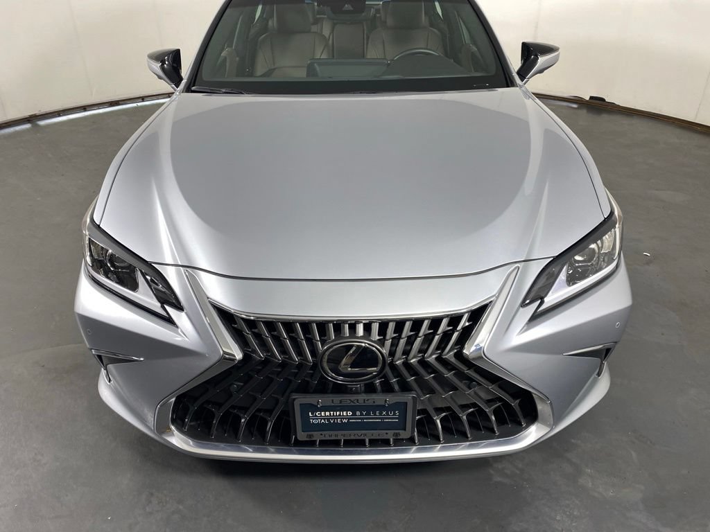 Used 2025 Lexus ES 300h w/ Accessory Package (Z1) FWD image 7