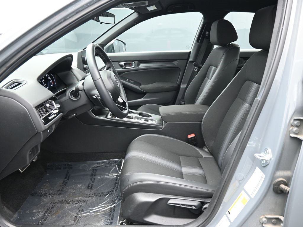 Certified 2025 Honda Civic Sport image 32